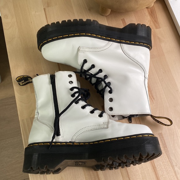 Jadon Boot Smooth Leather Platforms - Picture 8 of 16